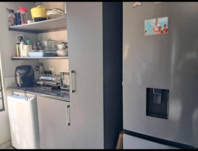 2 BEDROOM PROPERTY TO RENT IN MALANSHOF